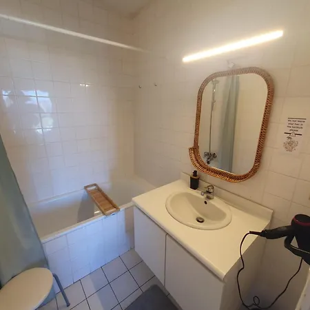 Cosy à 2 Pas De La *