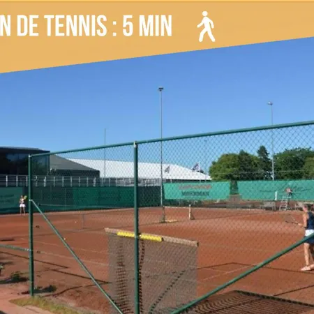 Cosy A 2 Pas De La アパート